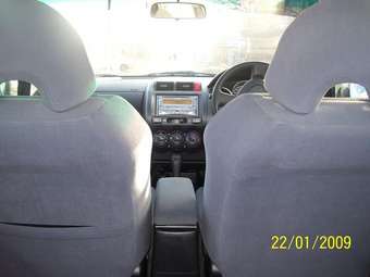 2002 Honda Fit Photos