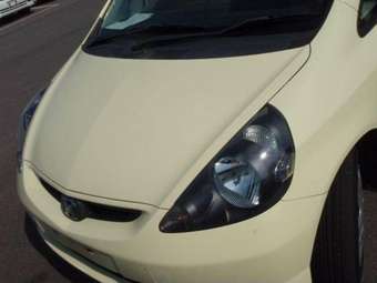 2002 Honda Fit Pictures