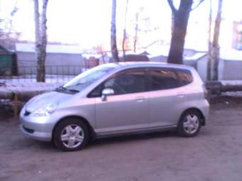 2002 Honda Fit Photos