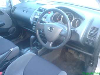 2002 Honda Fit Pictures