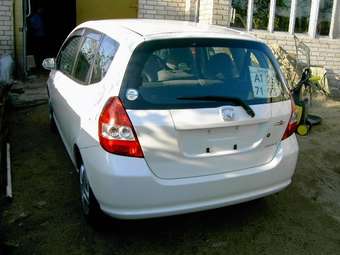 2002 Honda Fit Photos