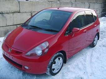 2002 Honda Fit Photos