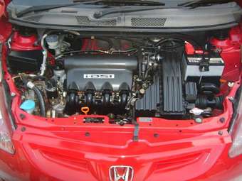 2002 Honda Fit Photos