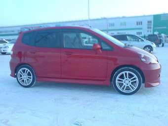 2002 Honda Fit Pictures