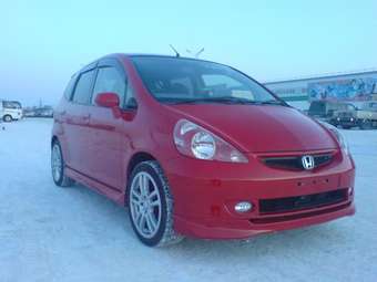 2002 Honda Fit Pictures