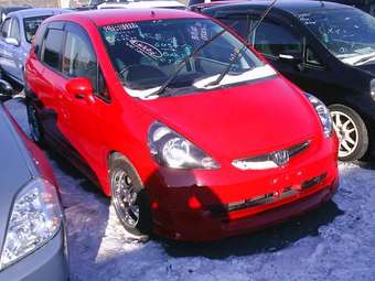 2002 Honda Fit Pictures