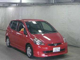 2002 Honda Fit Pictures