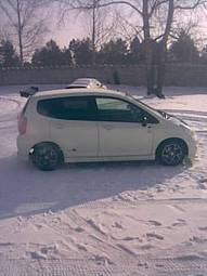 2002 Honda Fit Pictures