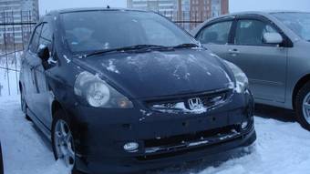 2002 Honda Fit Photos