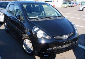 2002 Honda Fit Pictures