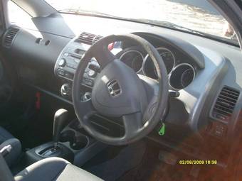 2002 Honda Fit Pictures