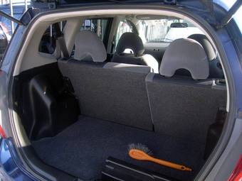 2002 Honda Fit Photos