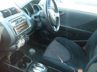 2002 Honda Fit Pictures