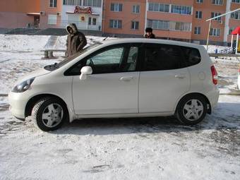 2002 Honda Fit Pictures