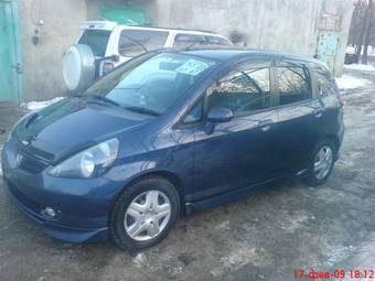 2002 Honda Fit Pics