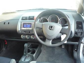 2002 Honda Fit Pics