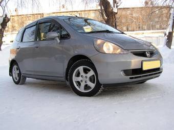 2002 Honda Fit Pictures