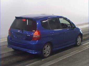 2002 Honda Fit Photos