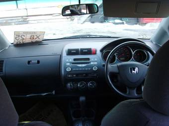 2002 Honda Fit Photos