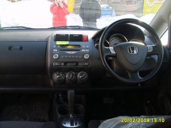 2002 Honda Fit Pictures