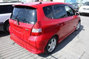 2002 Honda Fit Wallpapers