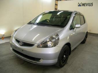 2002 Honda Fit Photos