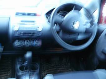 2002 Honda Fit Photos