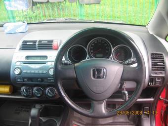 2002 Honda Fit Pictures