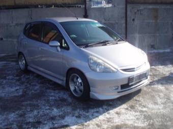 2002 Honda Fit Pictures