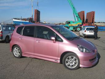 2002 Honda Fit Pics