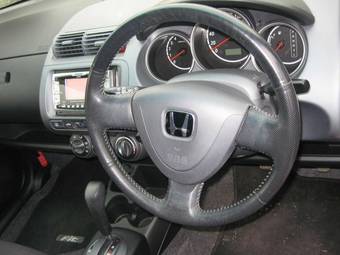 2002 Honda Fit Pictures