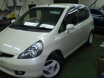 2002 Honda Fit Pics