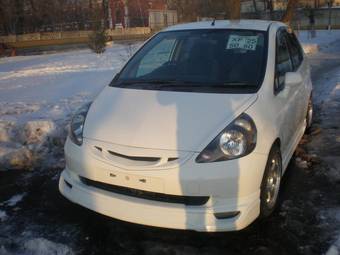 2002 Honda Fit Pictures