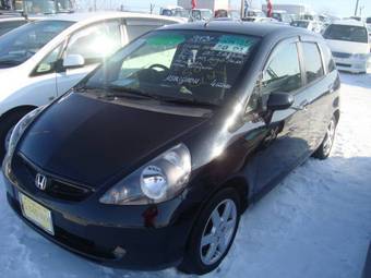 2002 Honda Fit Pictures