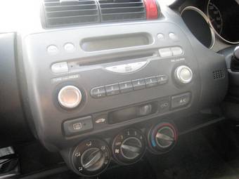 2002 Honda Fit Images