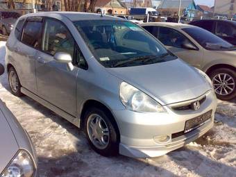 2002 Honda Fit Photos