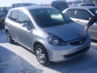 2002 Honda Fit Photos