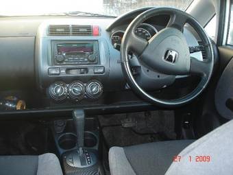 2002 Honda Fit Photos