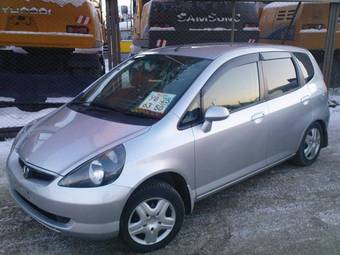 2002 Honda Fit Photos