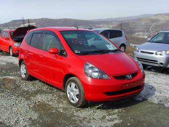 2002 Honda Fit Photos