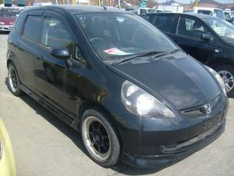 2002 Honda Fit Photos