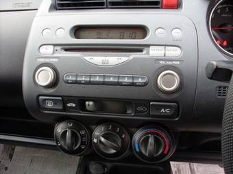 2002 Honda Fit Pictures