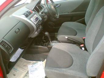 2002 Honda Fit Photos