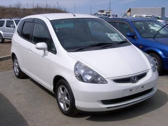 2002 Honda Fit Photos