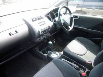 2002 Honda Fit Wallpapers