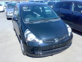 2002 Honda Fit Photos
