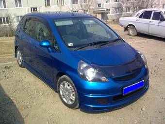 2002 Honda Fit Pictures