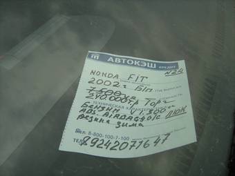 2002 Honda Fit Photos