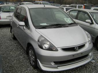 2002 Honda Fit Pictures