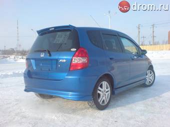 2002 Honda Fit Pictures